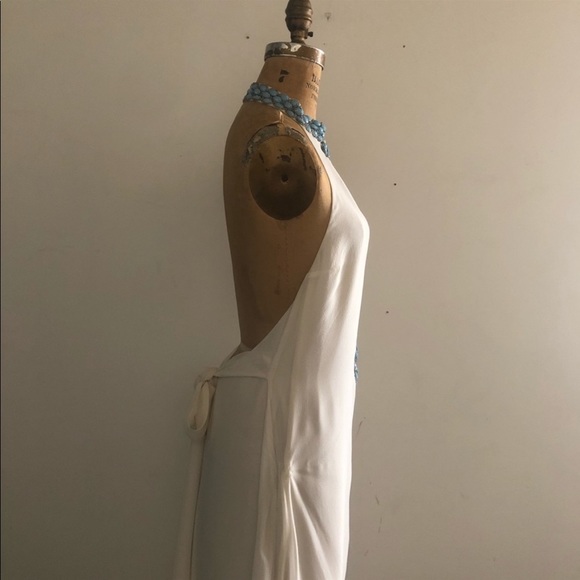 J.DOSI]Turquoise Embellishment Cream Silk Crepe Halter neck Backless Dress - Picture 11 of 16